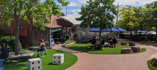 Pop up Dining set up for Templestowe Village